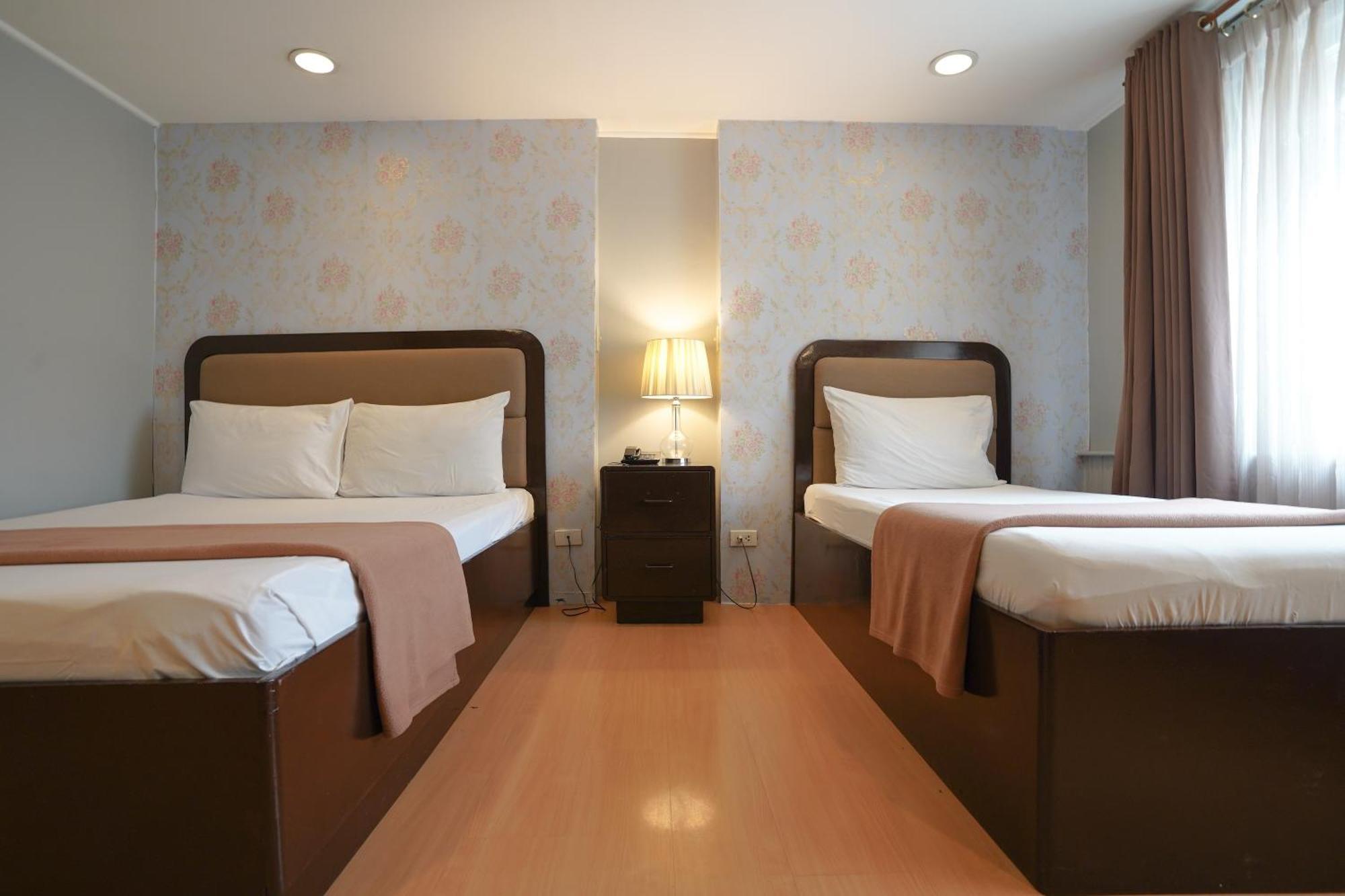 Arzo Hotel Manila Ngoại thất bức ảnh