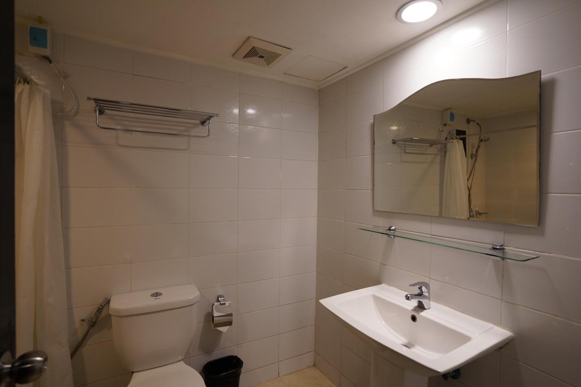 Arzo Hotel Manila Ngoại thất bức ảnh